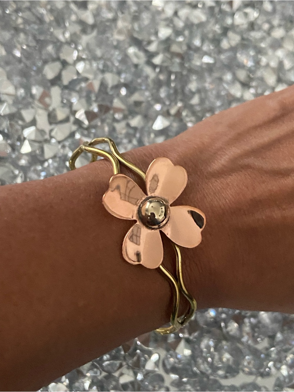 19 Cooper Rose Gold Flower Bracelet with Gold Band